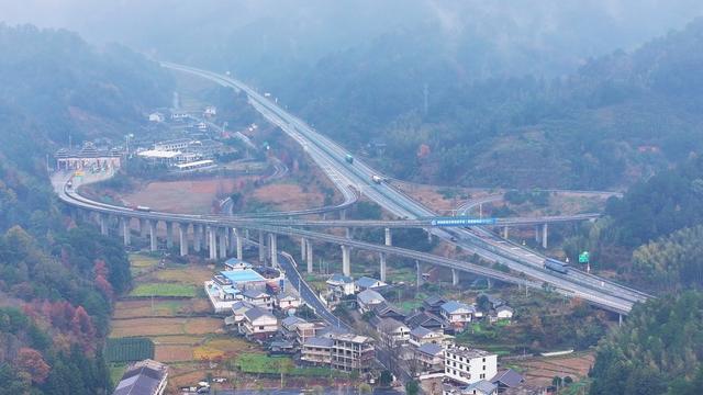 高速公路、乡村公路、交通、公路网、冬景