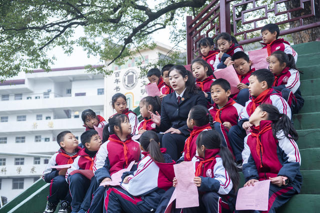 娄底 宪法 校园 学生 法治