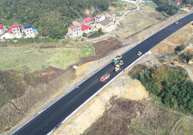 重点项目  交通  基础设施建设  城市建设  规划  民生工作