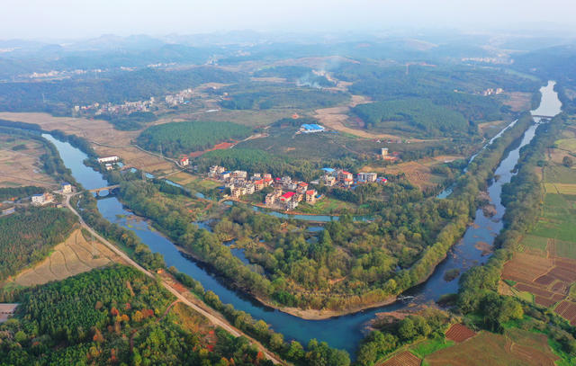 蓝山：初冬乡村美