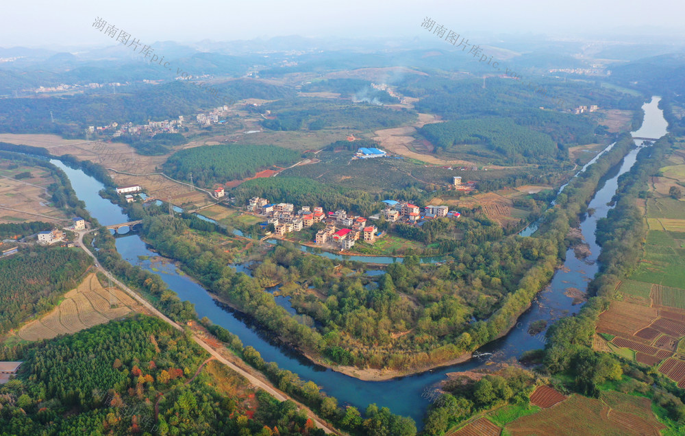 蓝山：初冬乡村美