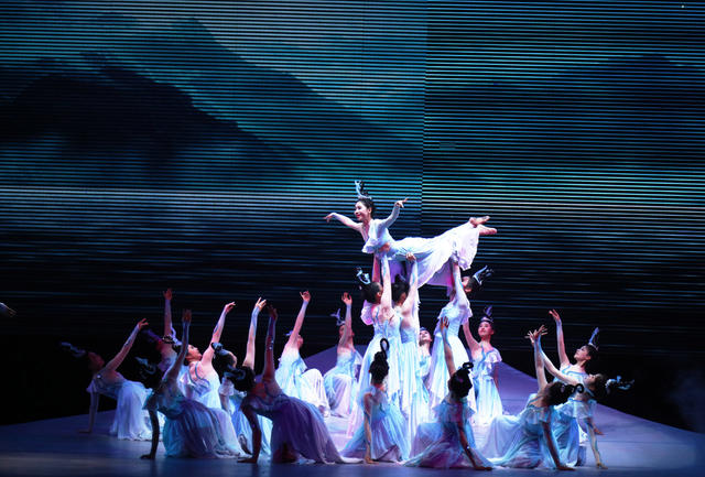 湖南省   郴州市  文化   旅游  旅游剧  《郴之谣》 首演 
       