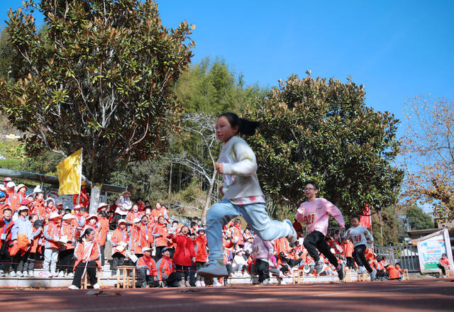 湖南桂东 校园 运动会 素质教育 冬季