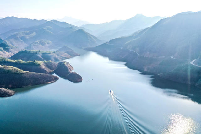 绿水青山 生态 山水 水库 河湖长制 水域