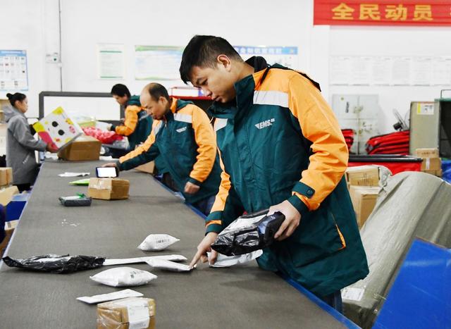 奋战“双十二”