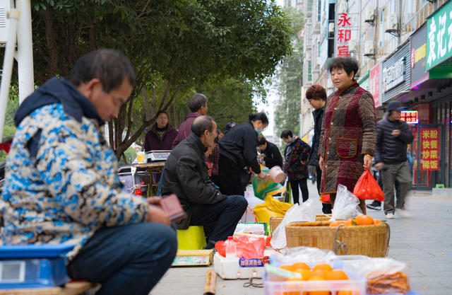 社会治理 便民摊点 柔性执法