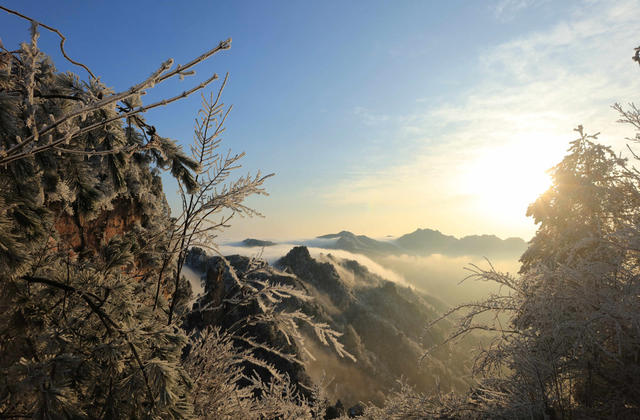雪后 张家界 天子山 云雾