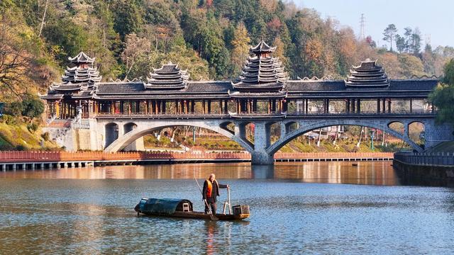 河流生态、河长、河道保洁、河长制、巡河