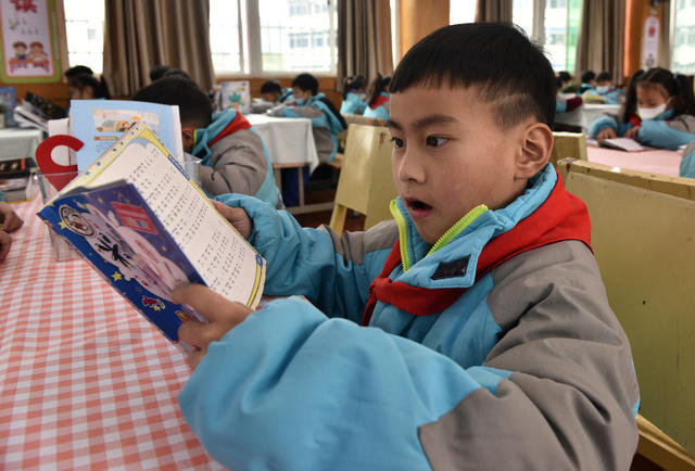 图书 阅读 学生 阅览室 服务 
