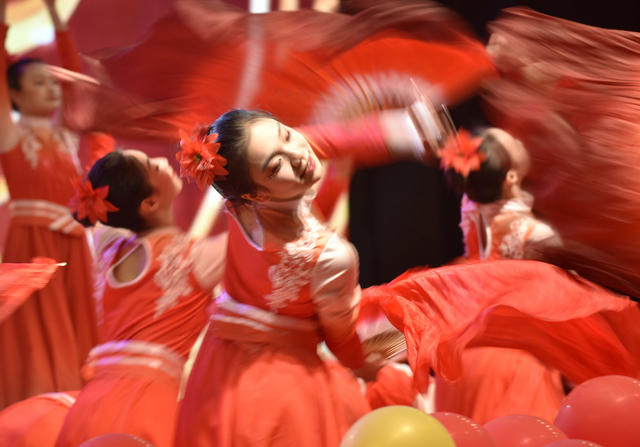 嘉禾：展才艺 迎新年