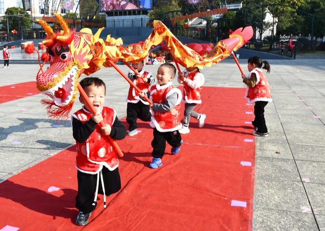  红红火火迎新年