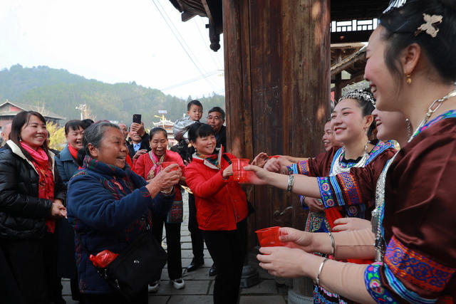 元旦 游客 村民 侗寨 民俗 侗年节 喜迎新年