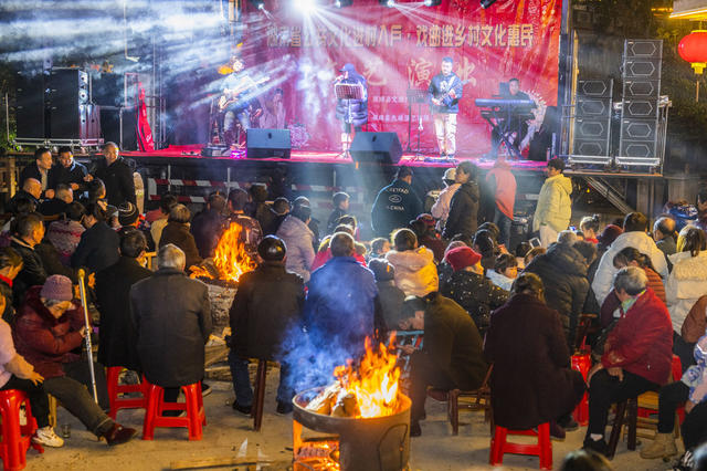 音乐  烟花  乡村  新年  元旦