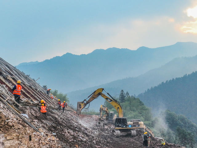 重点工地  假期  施工  项目  建设