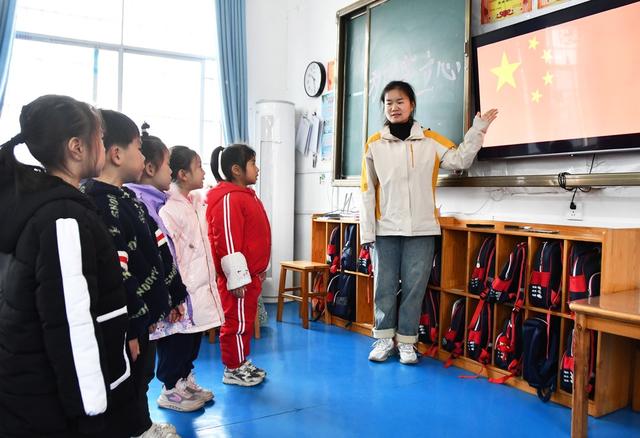 《爱国主义教育法》进课堂活动