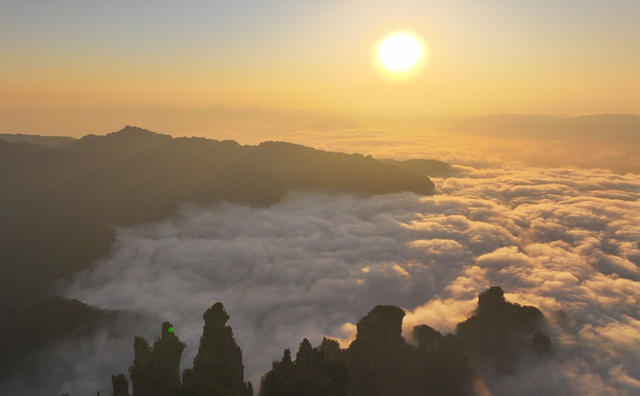 张家界 天子山 云海 