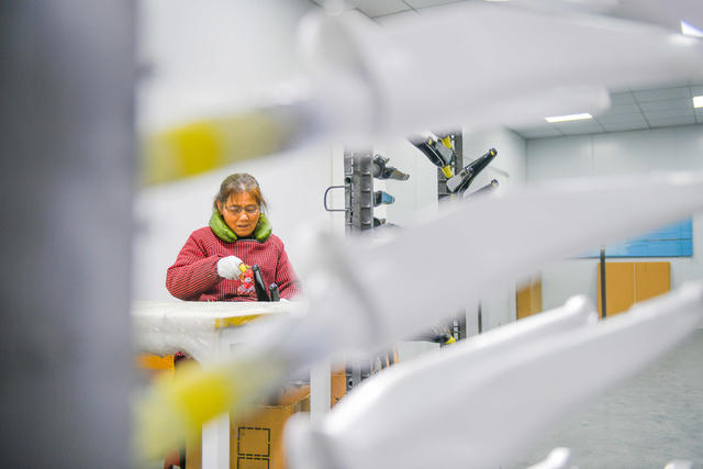 产业 开工 新年  道县 生产忙