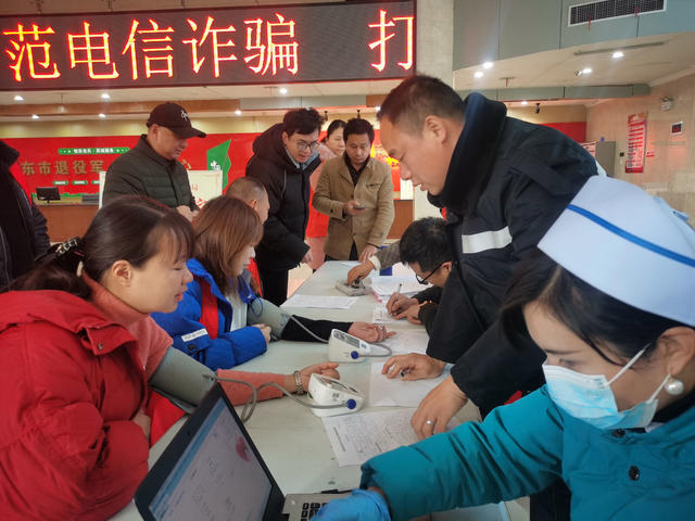 湖南邵东  市场服务  献血  爱心