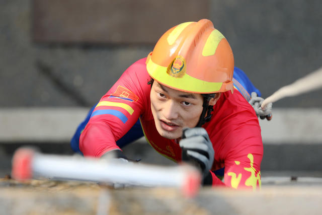 消防 冬训 力量与速度