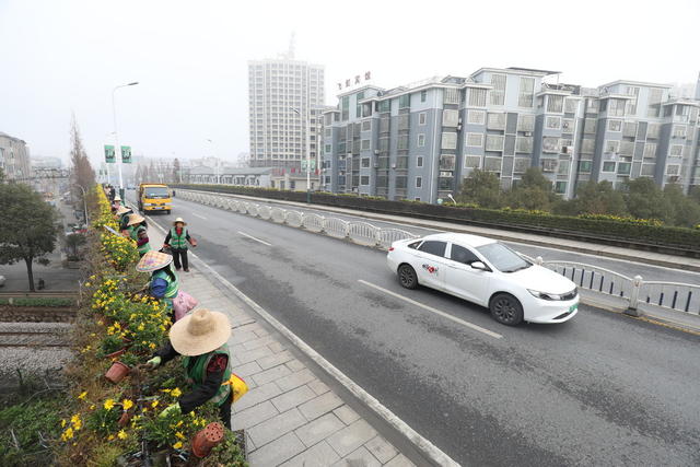 新春将至 扮靓城市 城市颜值 欢乐喜庆 节日氛围