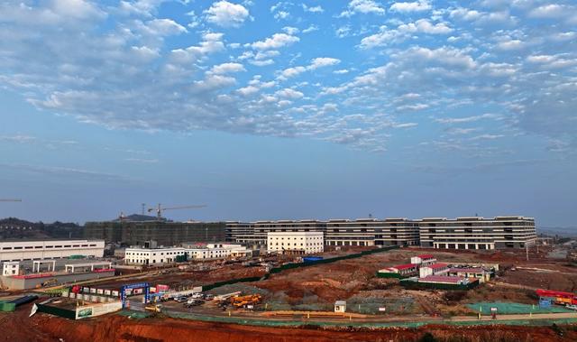 湖南  常宁  湘南纺织产业基地  施工现场