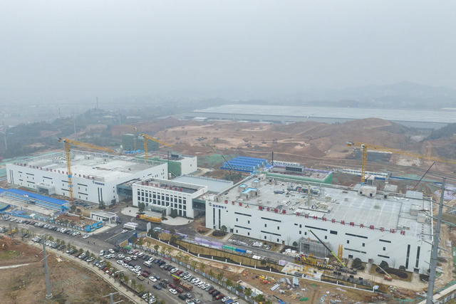 娄底 半导体显示新材料产业园 筑巢 发展 核心