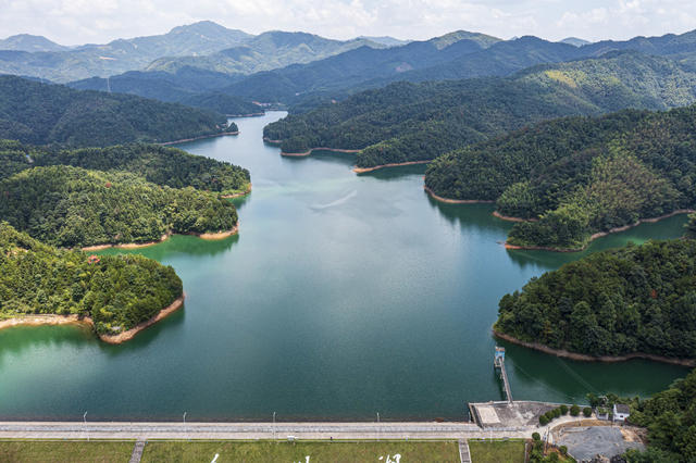 绿水青山