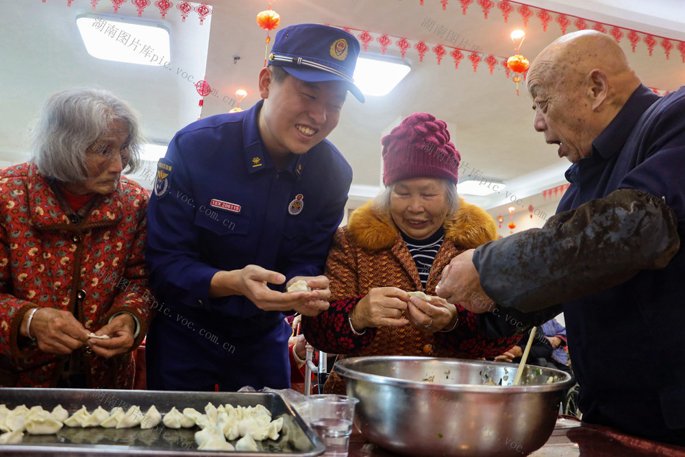 消防 宣传 关爱 老人 腊八节 志愿服务 冬季防火