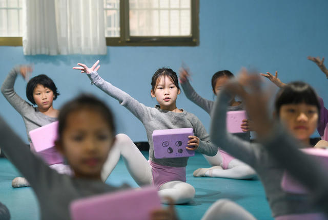寒假  道县  学艺术  舞蹈
