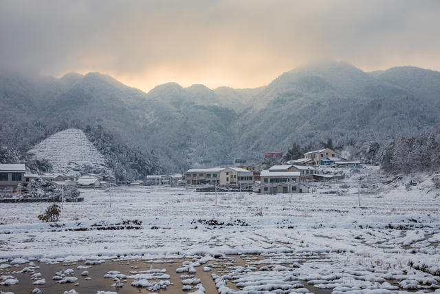 雪后  山村 雪景  蕉溪岭  朝霞