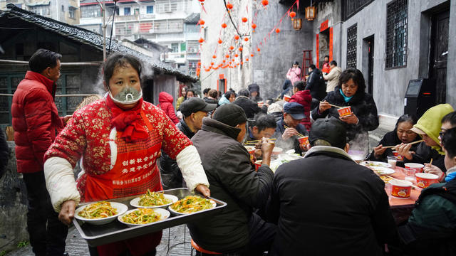 小年  新年  团年  孝道  老街  年味  欢乐 
