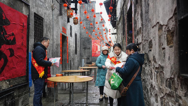 禁毒   小年  宣传  志愿者
服务万家