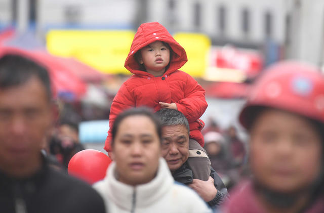集市 农村  年味  春节  年货
