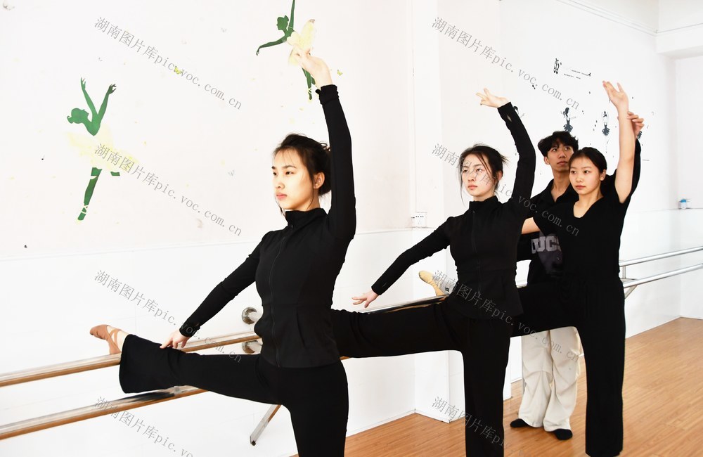 寒假学艺忙