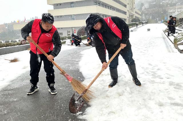 抗冰除雪