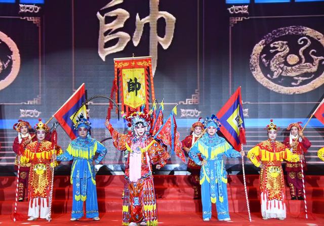 唱京剧  迎新春 