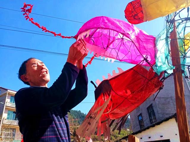 非遗  花灯 深冲 扎