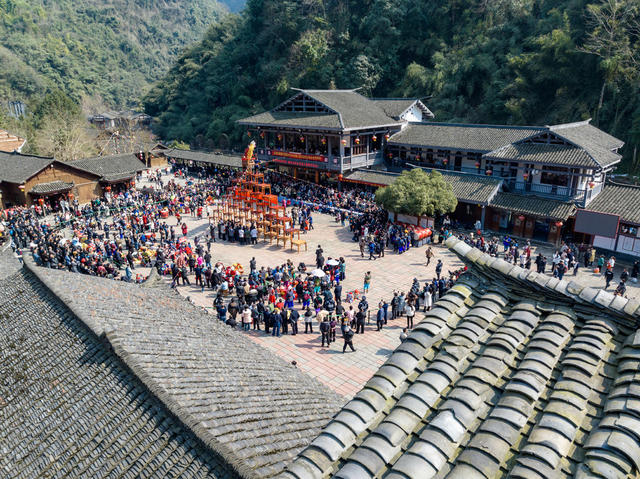 吉首 百狮会 舞狮 新春 德夯 苗寨