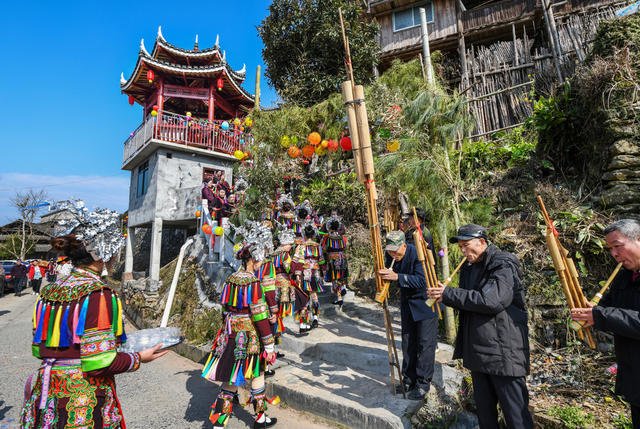 多彩活动庆新春