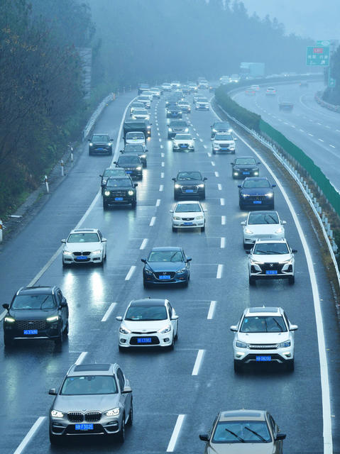 湖南嘉禾：迎来返程高峰