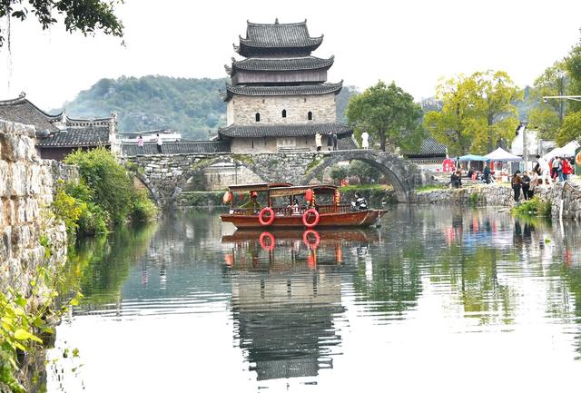 年味浓 旅游旺