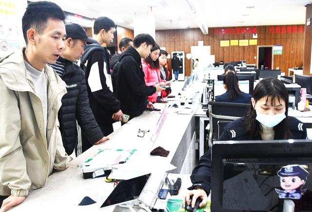 节后上班第一天  人到岗 心归位 