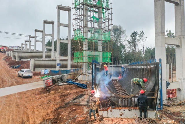 工程 建设 重点项目 施工 工人 水利