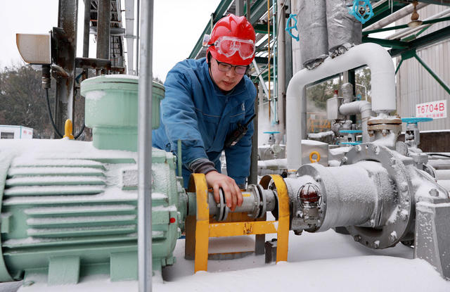 再战寒潮  安全生产