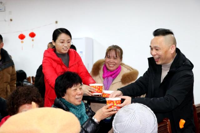 猜灯谜闹元宵
廉政教育