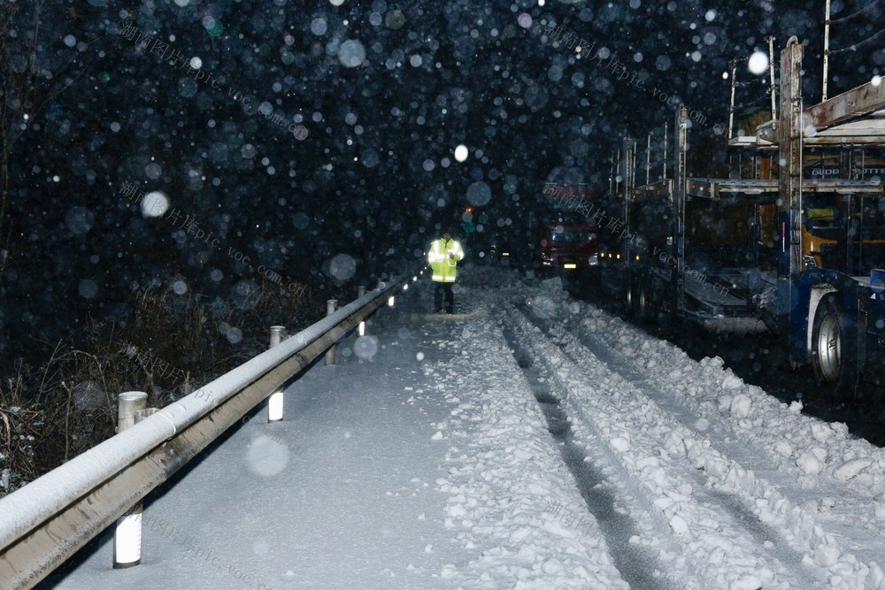 高速公路、冰、雪