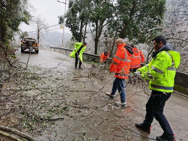 冰雪 灾害  交通 出行  畅通