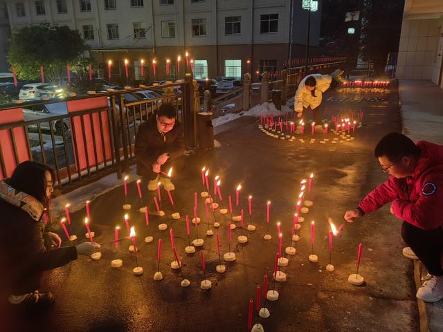 上元点灯 元宵节 河灯祈福 灯火沙坪 