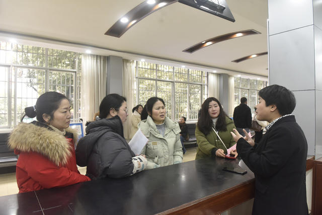 应聘，企业，巾帼行动