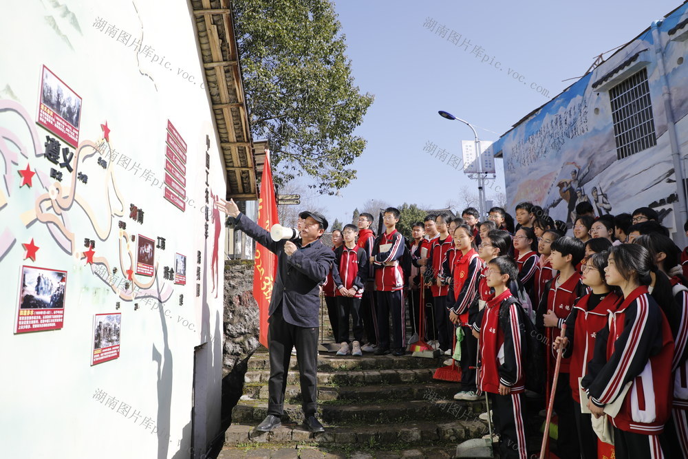 湖南 新田 思政教育“活”起来 培根铸魂育新人